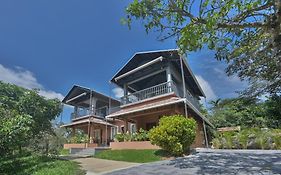 Clouds View Nature Resort